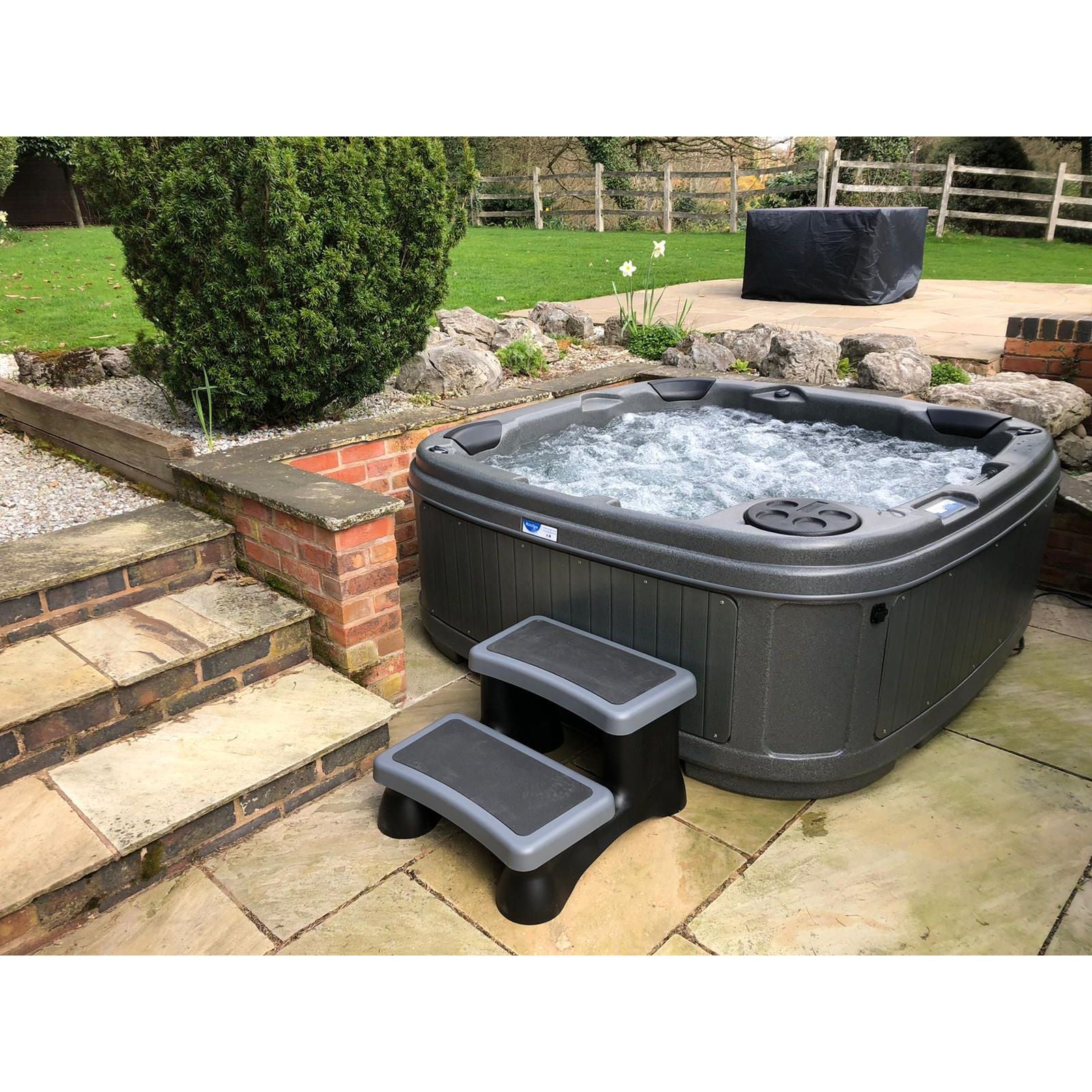 RotoSpa DuraSpa S160 5-6 Person Luxury Spa Hot Tub