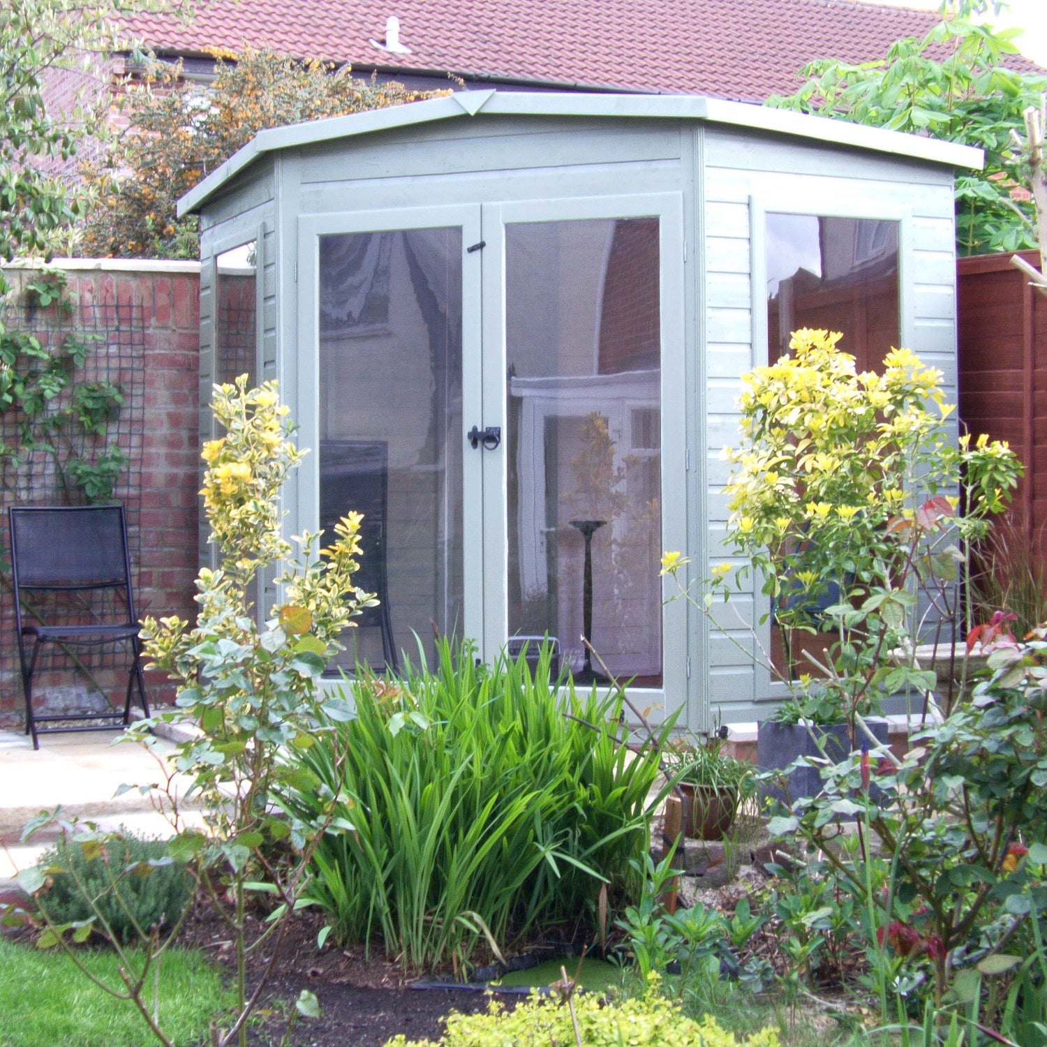 Shire Barclay Summerhouse (7x7) BARC0707DSL-1AA 5060437981995 - Outside Store
