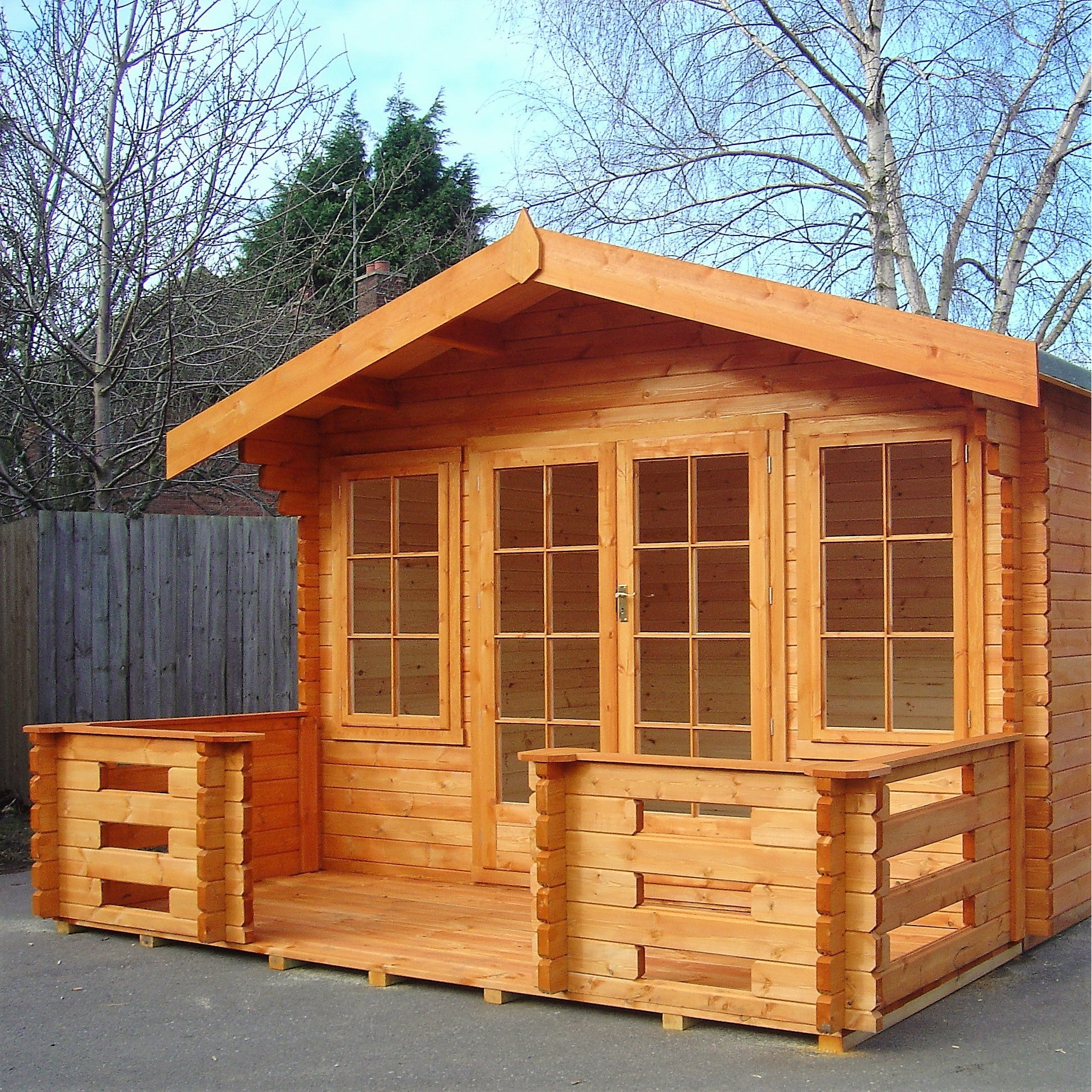 Shire Grizedale 28mm Corner Log Cabin (12x08)