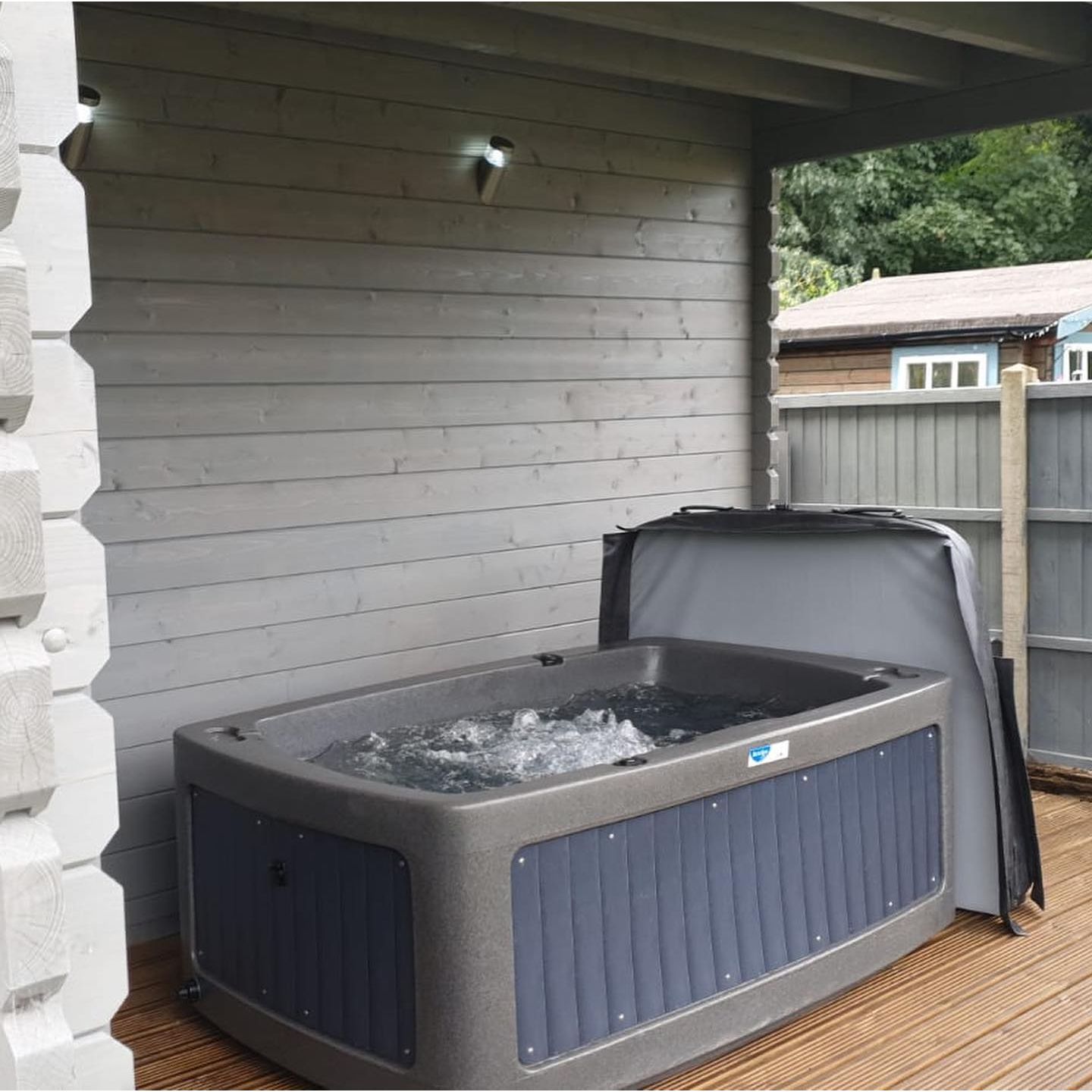 RotoSpa DuoSpa S080 2-3 Person Hydrotherapy Spa Hot Tub