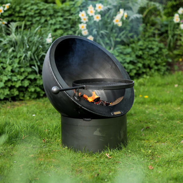 Firepits UK Tilted Sphere with Swing Arm BBQ Rack 70cm TS70SWA