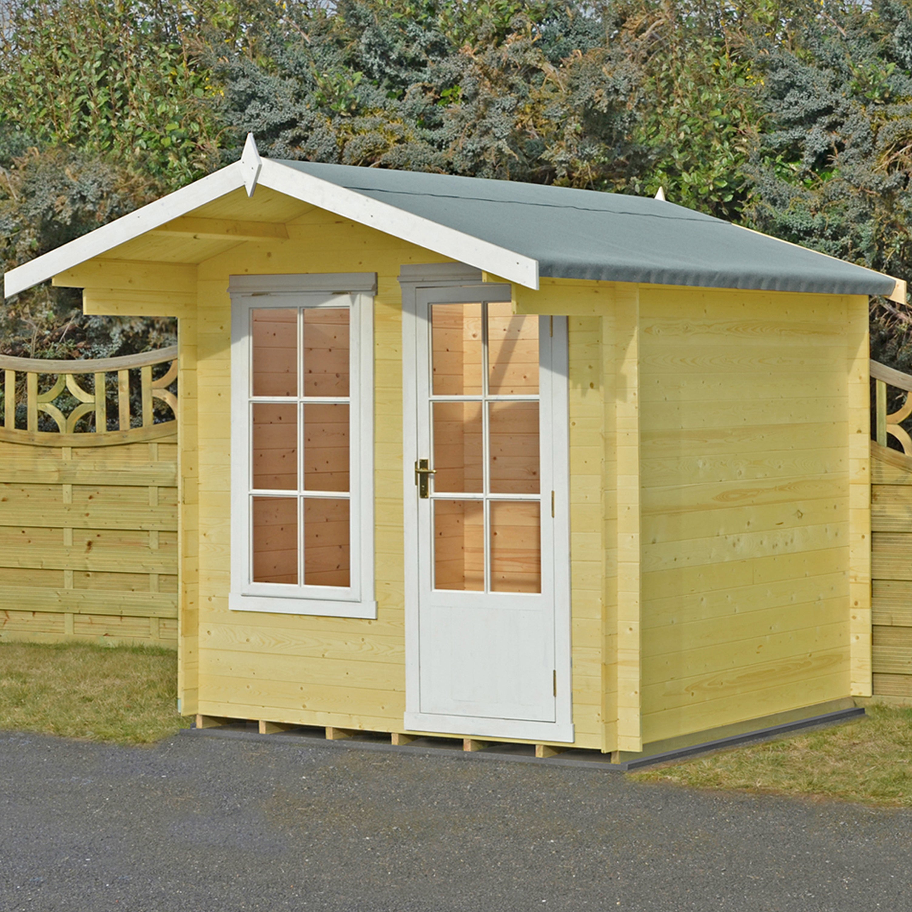 Shire Crinan 19mm Log Cabin (7x7) CRIN0707L19-1AA 5060437988789 - Outside Store