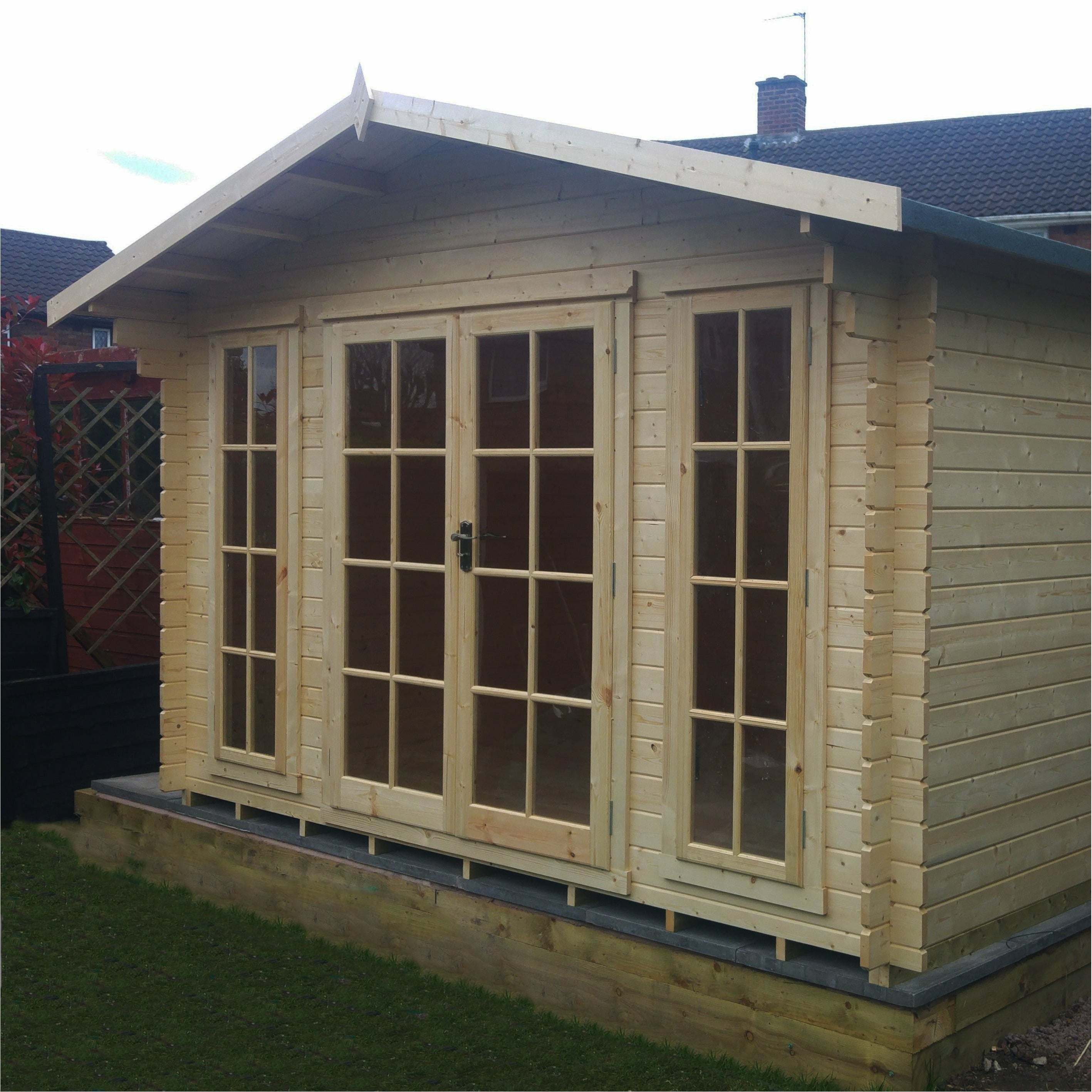 Shire Epping 28mm Log Cabin (10x10) EPPI1010L28-1AA - Outside Store