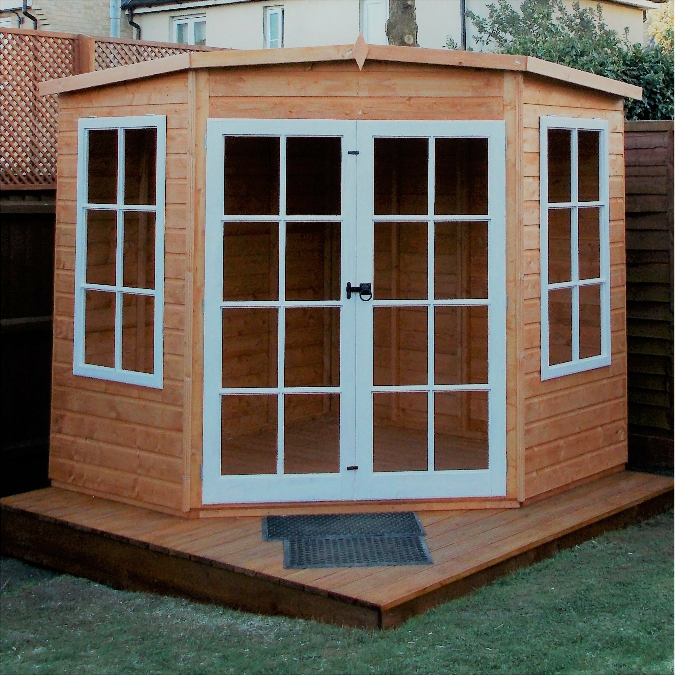 Shire Hampton Corner Summerhouse (7x7) HAMP0707DSL-1AA 5060437982015 - Outside Store