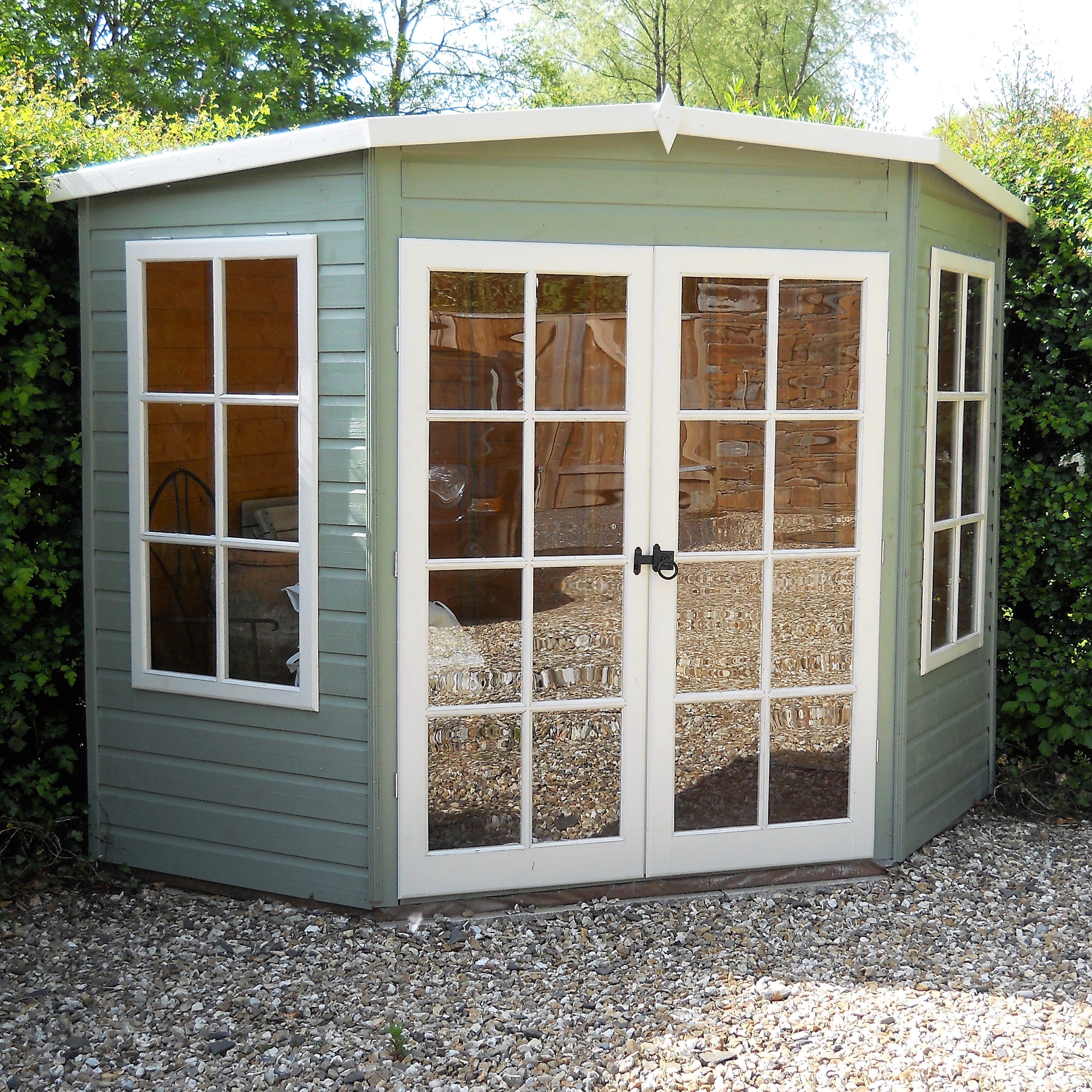 Shire Hampton Corner Summerhouse (7x7) HAMP0707DSL-1AA 5060437982015 - Outside Store