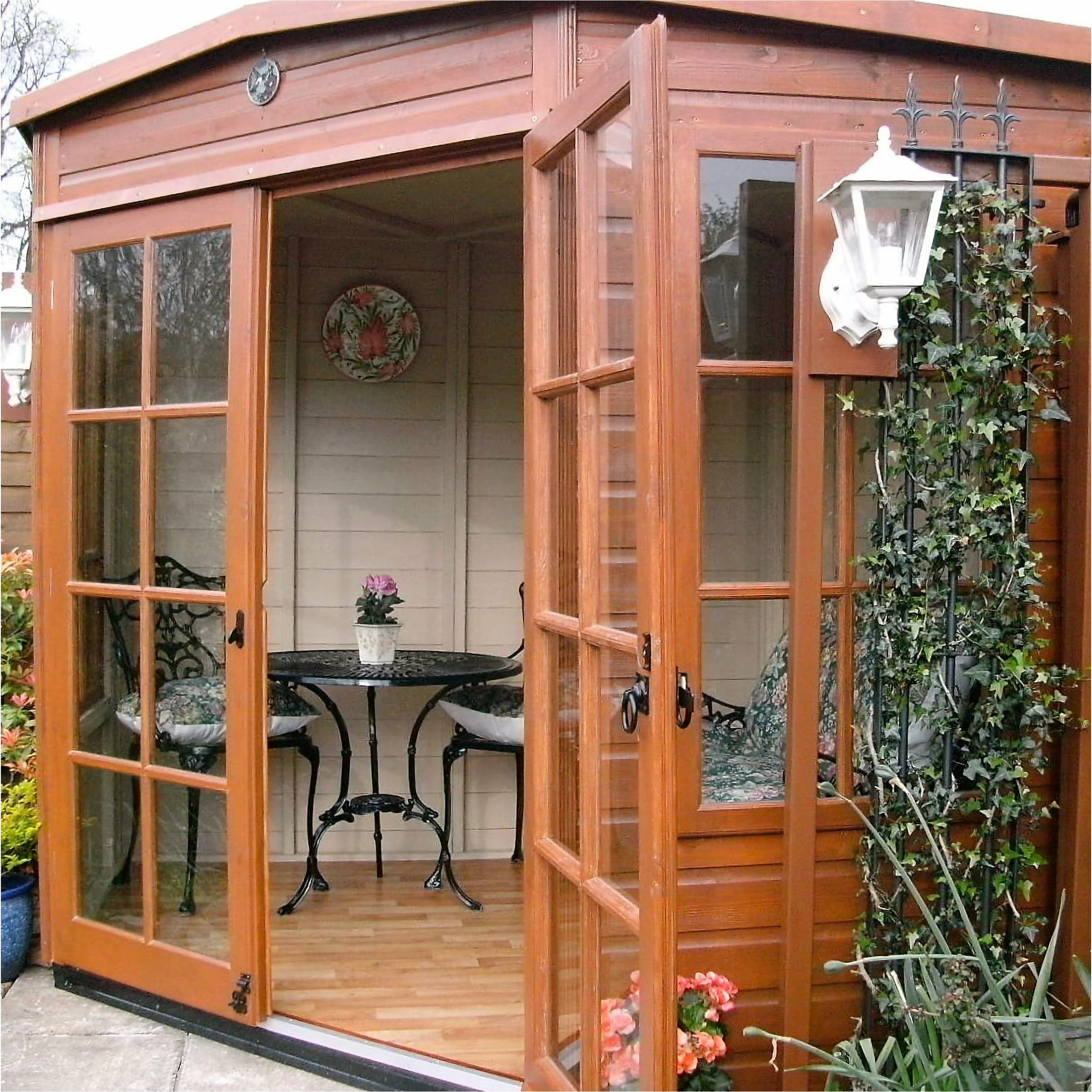 Shire Hampton Corner Summerhouse (7x7) HAMP0707DSL-1AA 5060437982015 - Outside Store