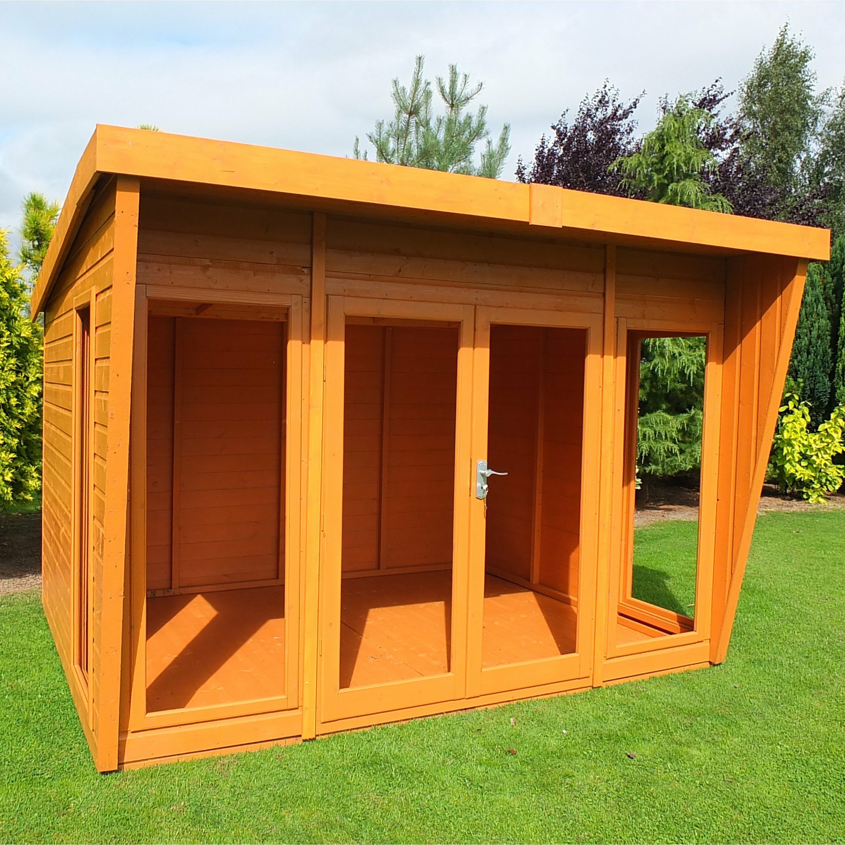 Shire Highclere Summerhouse (10x10) HIGH1010DSL-1AA 5060437984378