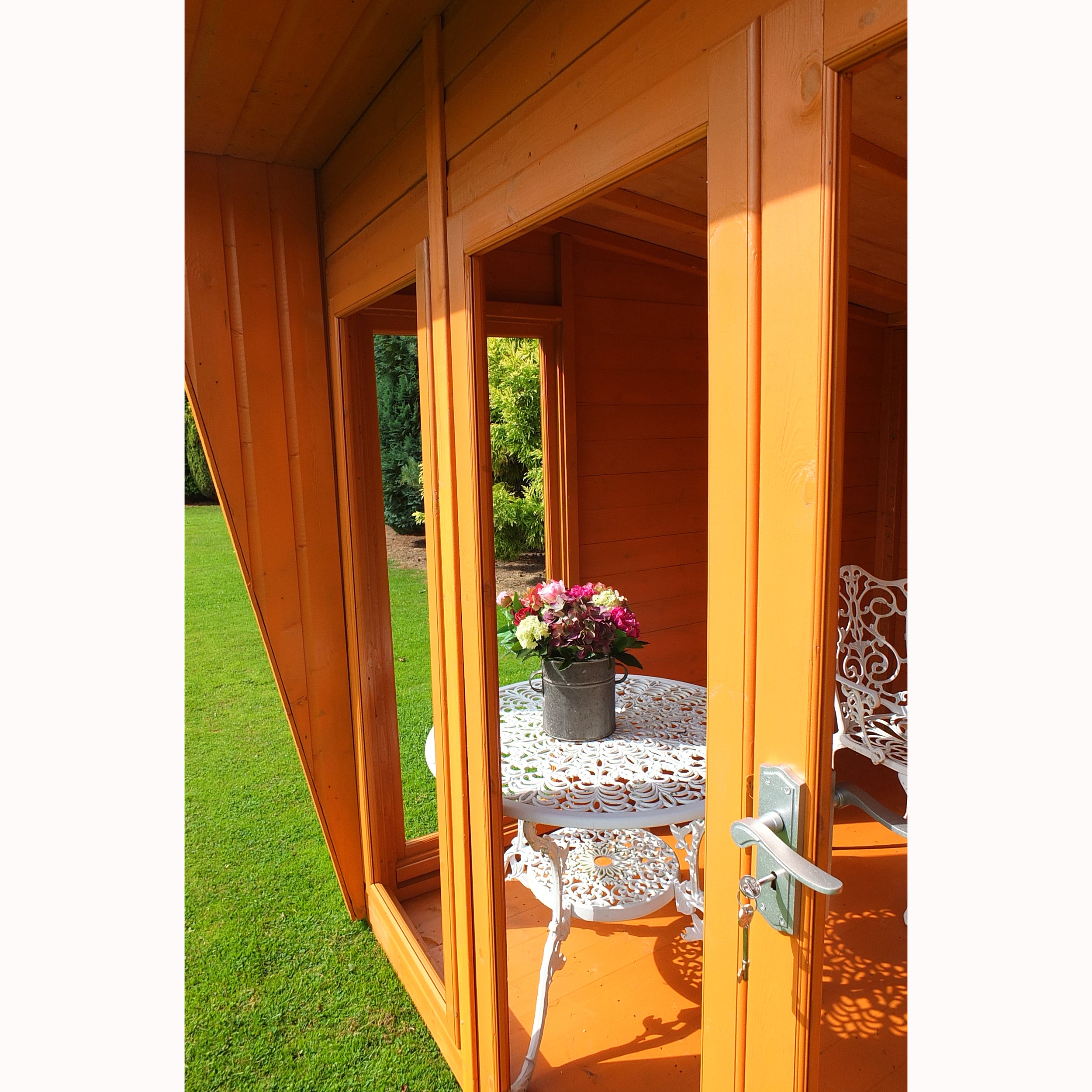 Shire Highclere Summerhouse (10x10) HIGH1010DSL-1AA 5060437984378