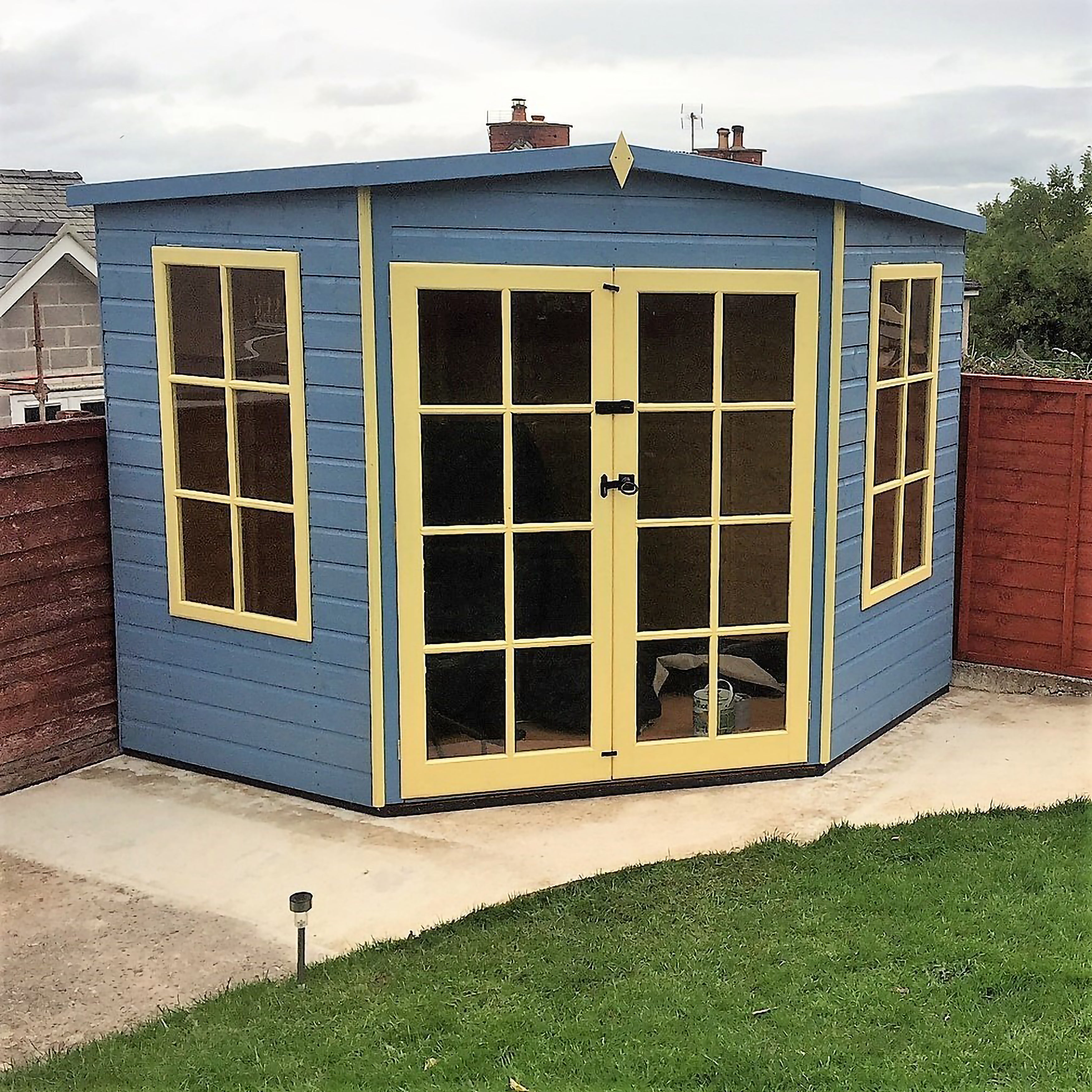 Shire Hampton Summerhouse (8x8) HAMP0808DSL-1AA 5060437982022 - Outside Store