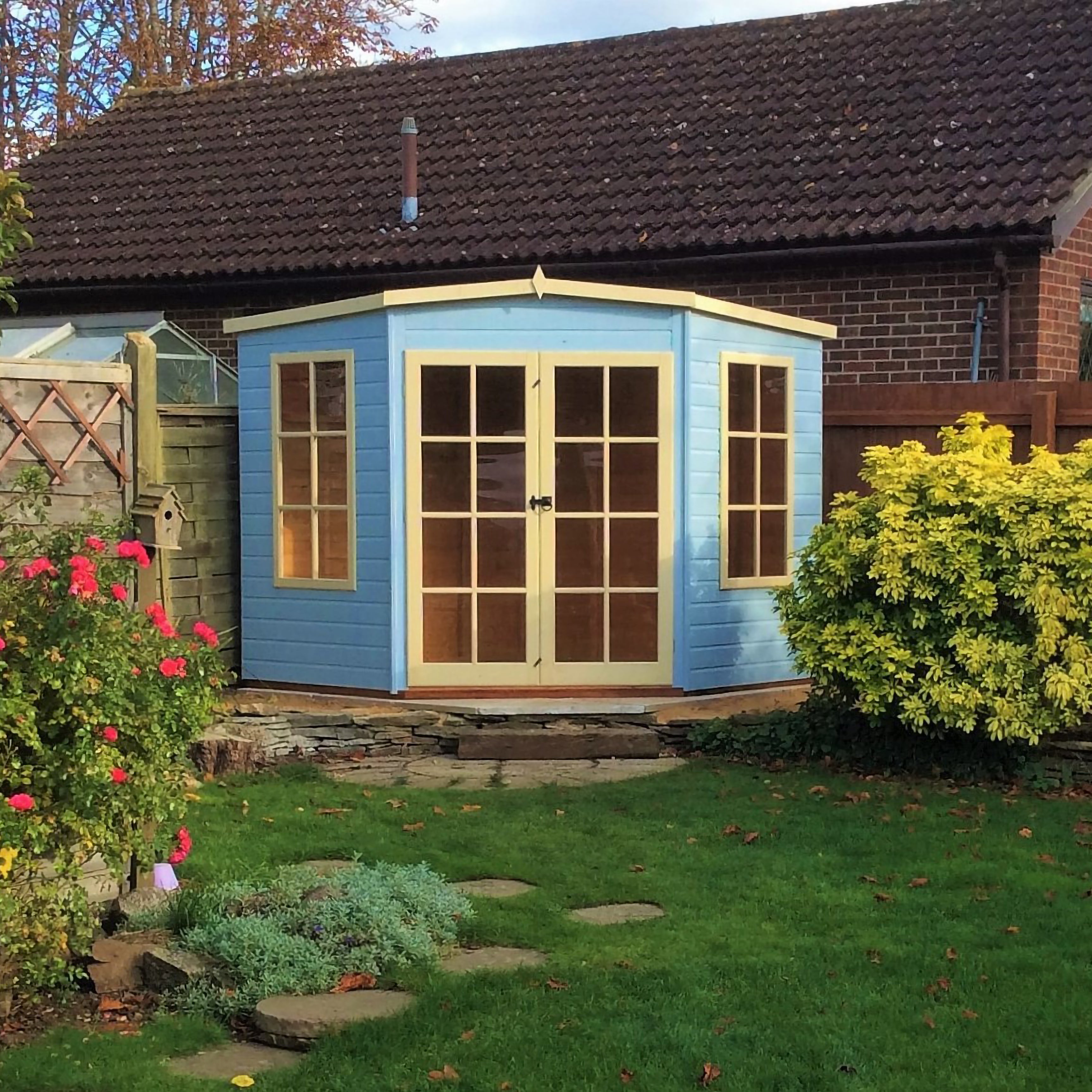 Shire Hampton Summerhouse (8x8) HAMP0808DSL-1AA 5060437982022 - Outside Store