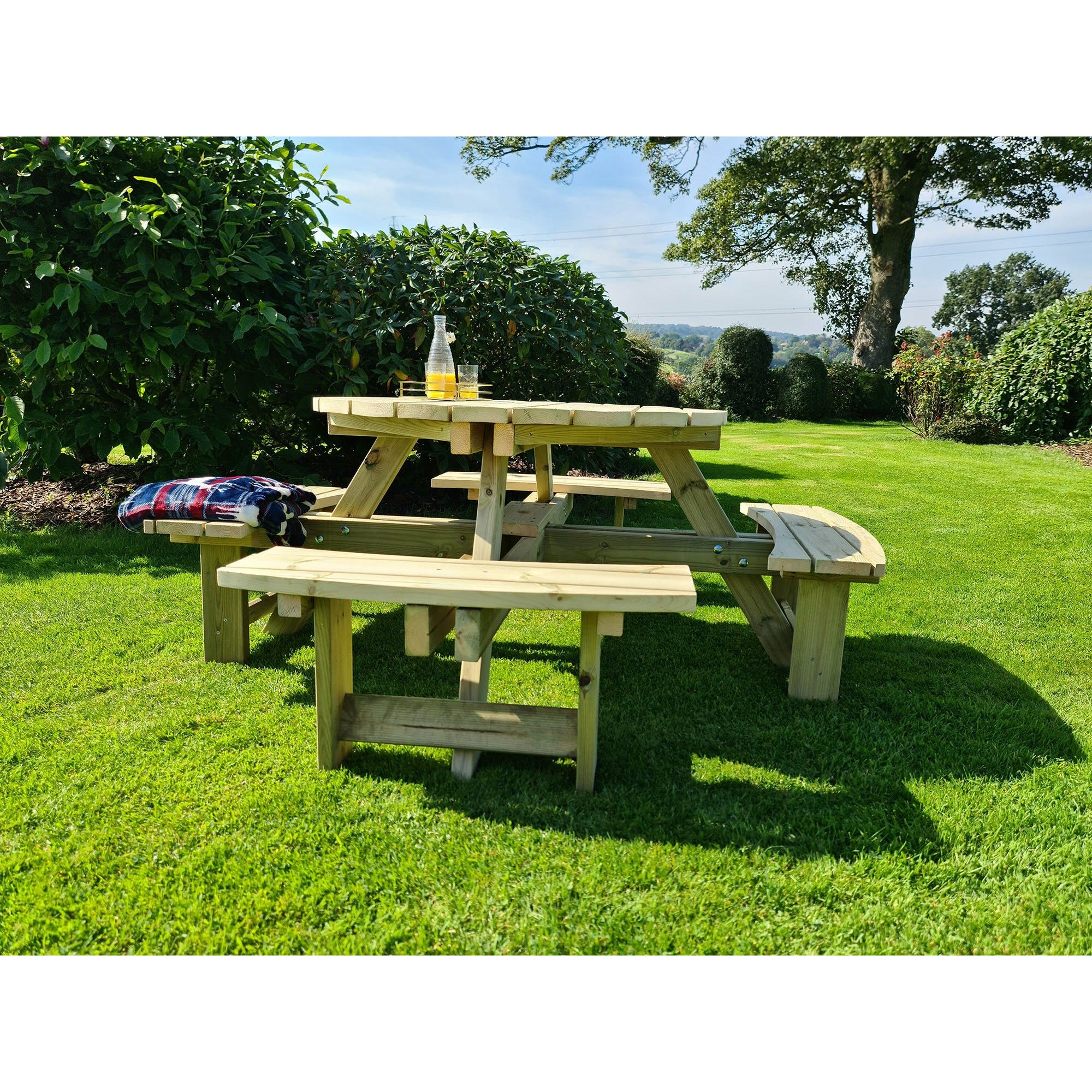 Churnet Valley Westwood Round 8 Seat Picnic Table PT105 7435353658968